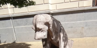 monumento-al-perro-abandonado